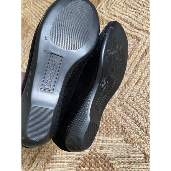 Coldwater Creek Black Velvet wedge slip on round toe woman's 7.5 M - Picture 5 of 6